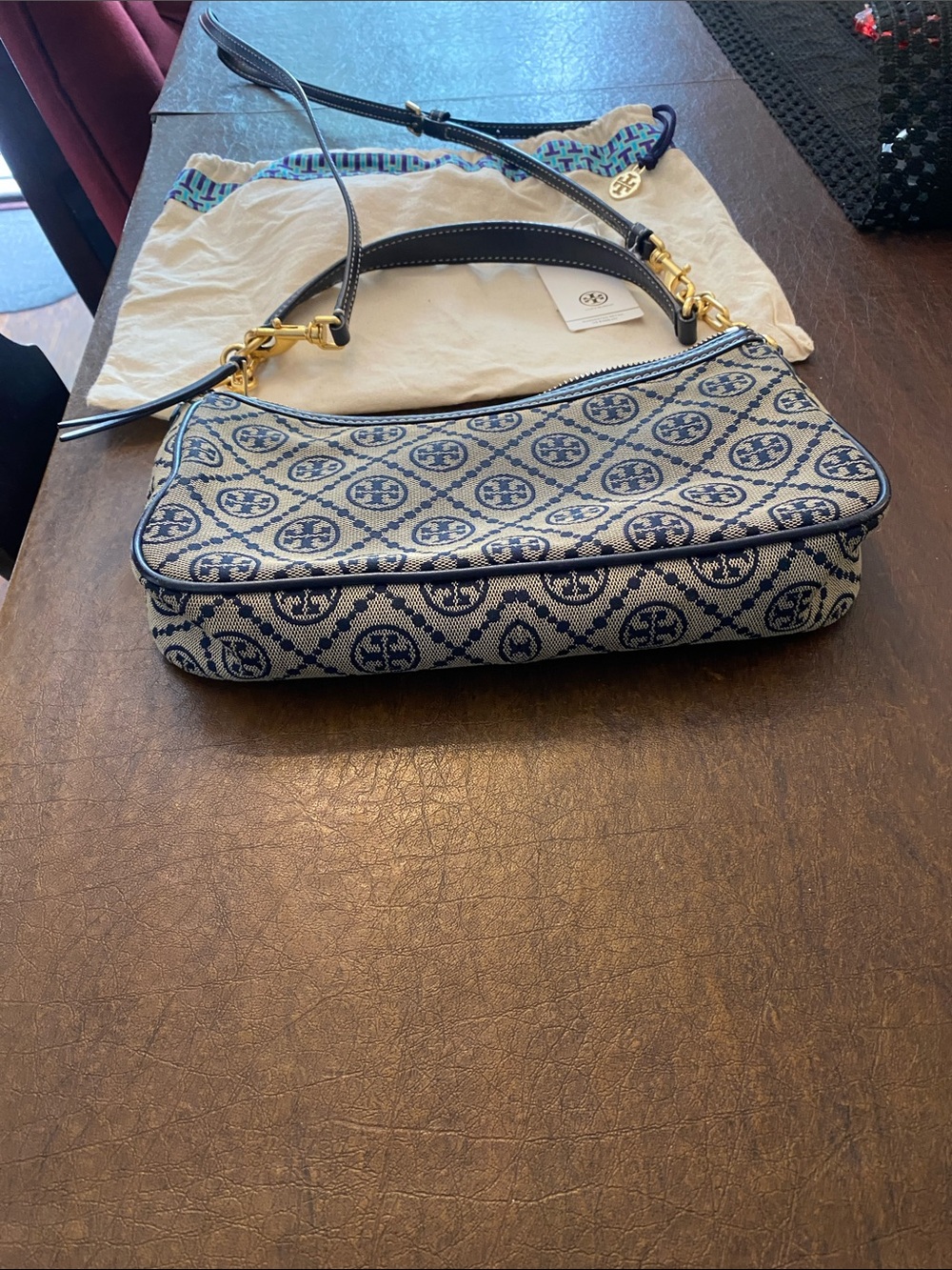 Tory Burch Navy and Beige Logo Jacquard Shoulder Bag - Picture 5 of 8